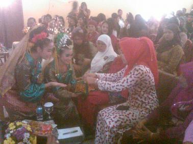 Meski di Aula Sekolah, Perpisahan SMKN 3 Pekanbaru Tetap Meriah