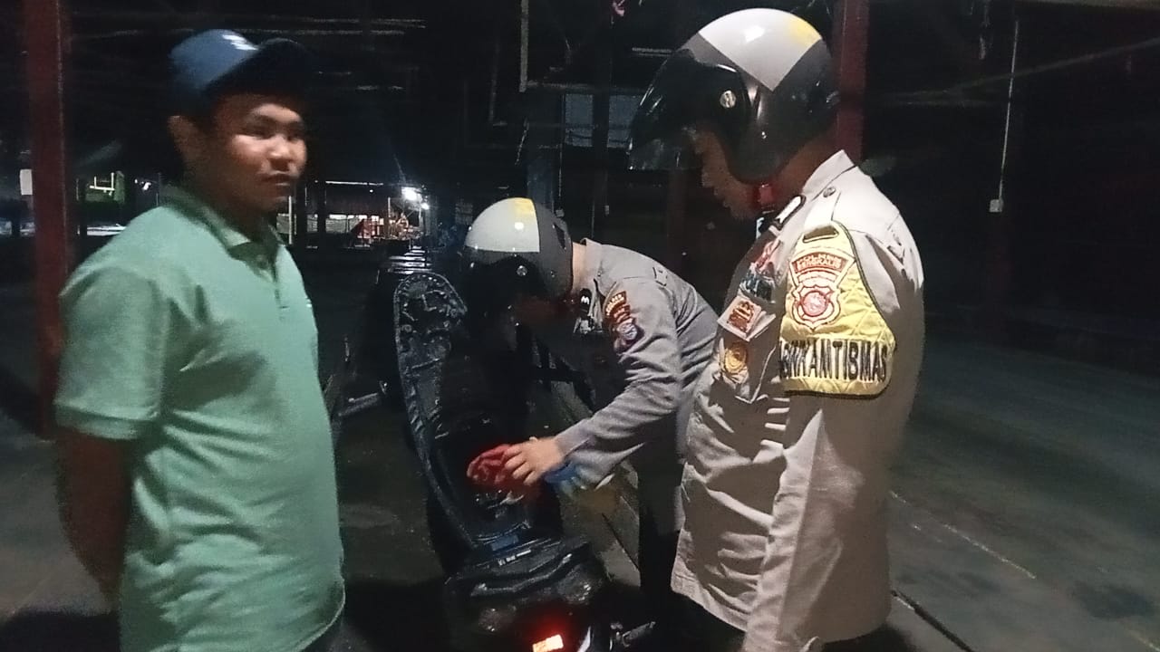 Polsek Bukit Batu Gencarkan Patroli Cipta Kondisi untuk Jaga Stabilitas Kamtibmas Jelang Pilkada