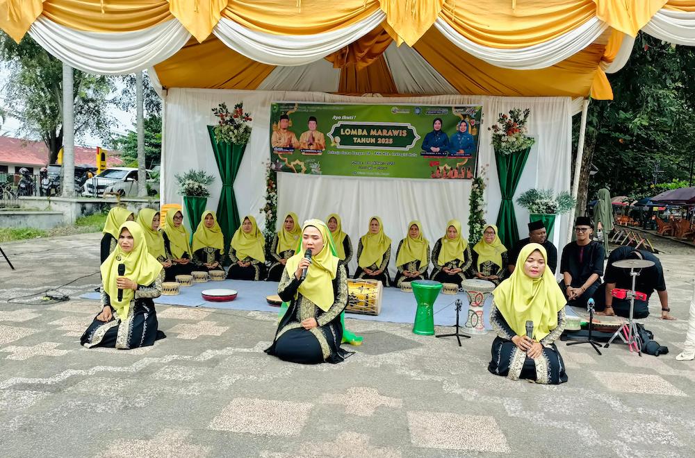 Dentum Rebana Gema di Danau Raja, PKK Inhu Hidupkan Spirit Islam Lewat Lomba Marawis