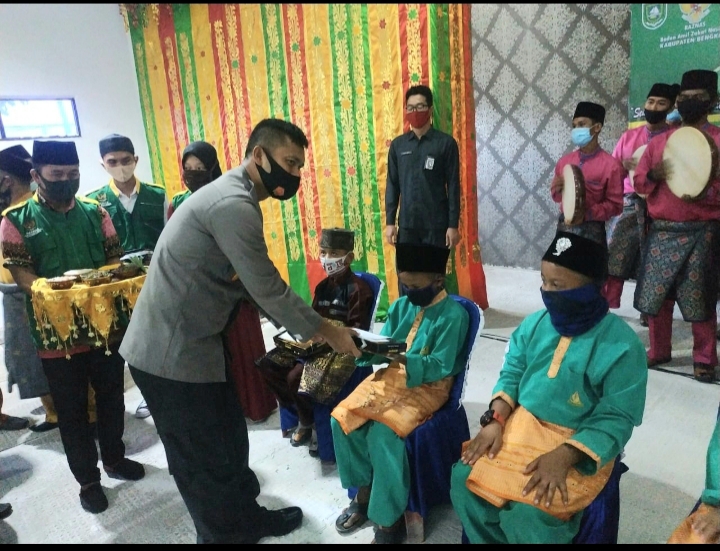 Jelang Hut Polantas ke 65, Polres Bengkalis Gelar Sunatan Massal 108 Anak