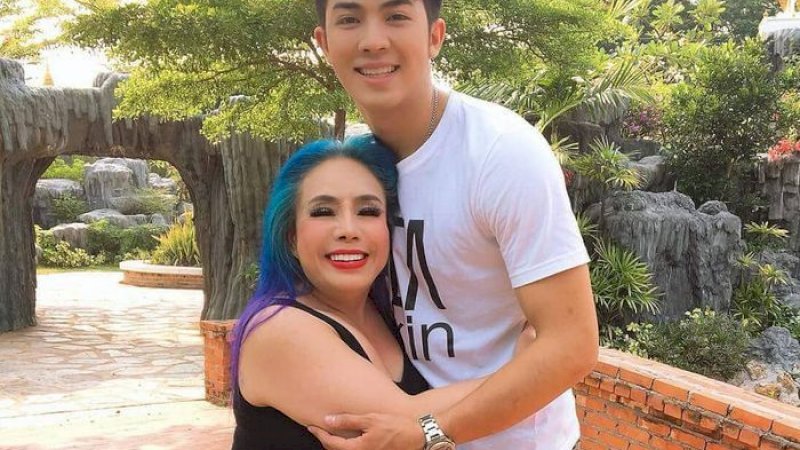 Mesku Usia Nenek ini 60 Tahun, Tapi Ngakunya Kuat Bercinta 28 Kali Sehari dengan Berondong