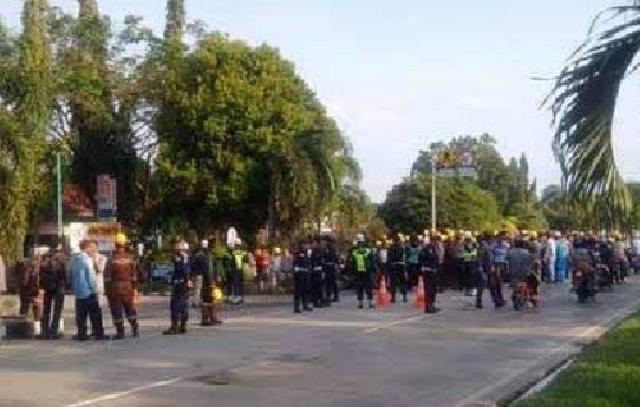 Ribuan Pekerja LS Pertamina Dumai Gelar Demo
