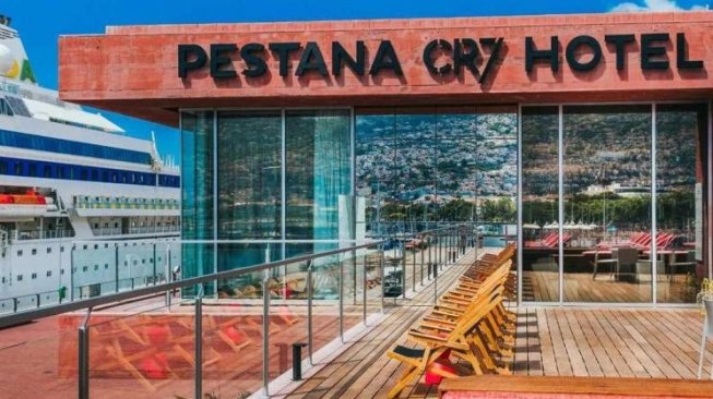 Ikut Perangi Virus Corona, Cristiano Ronaldo Sulap Semua Hotelnya Jadi Rumah Sakit