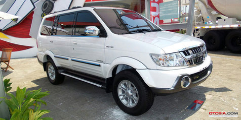 Geliat Pasar MPV, Isuzu Siapkan Lawan Xpander