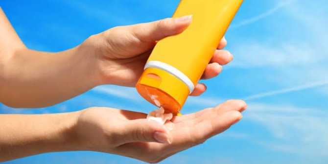 Yuk Ketahui Perbedaan antara Sunscreem dan Sunblock, Cegah Salah saat Memilih