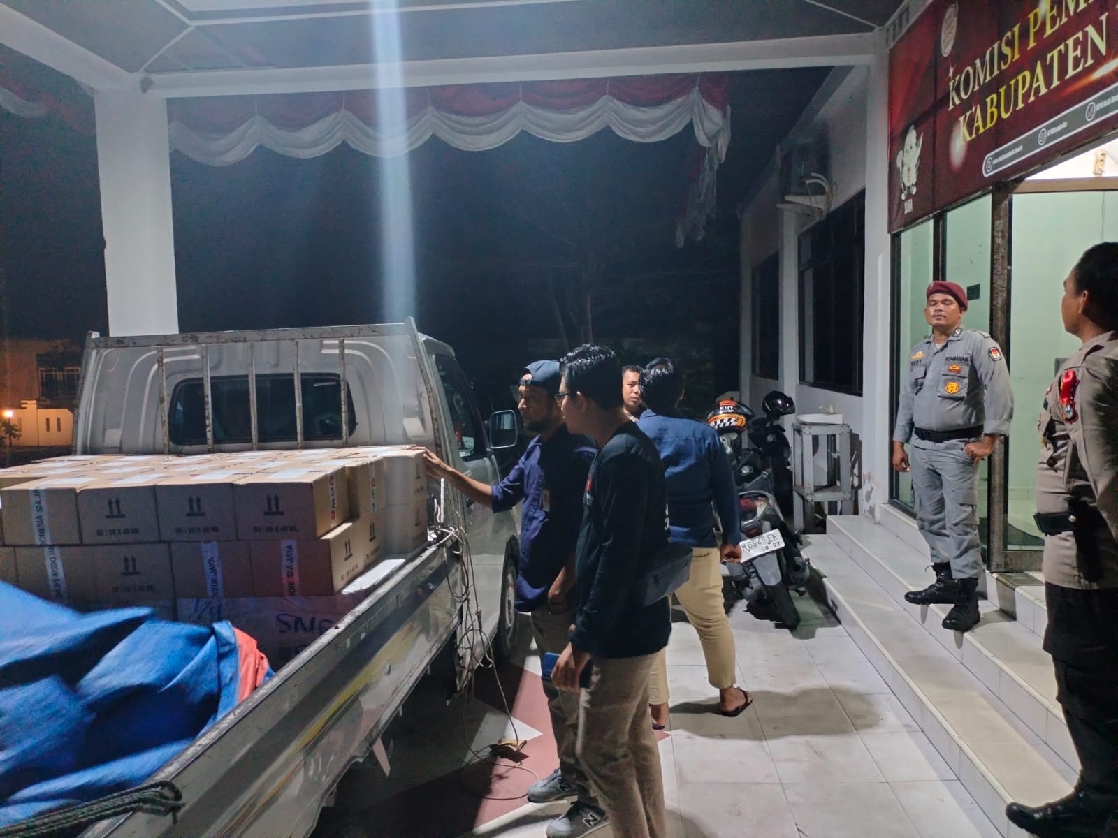 Kebutuhan Tahap 1 Logistik Pilkada 2024 Tiba di KPU Kabupaten Bengkalis