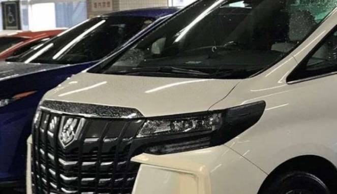 Ini dia Bocoran Wajah Terbaru Toyota Alphard