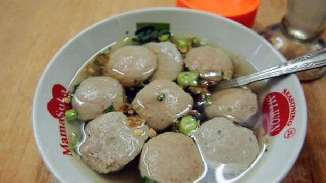 Sekda  Pekanbaru Intruksikan Satker Publikasikan Identitas Warung Bakso yang Gunakan Daging Babi