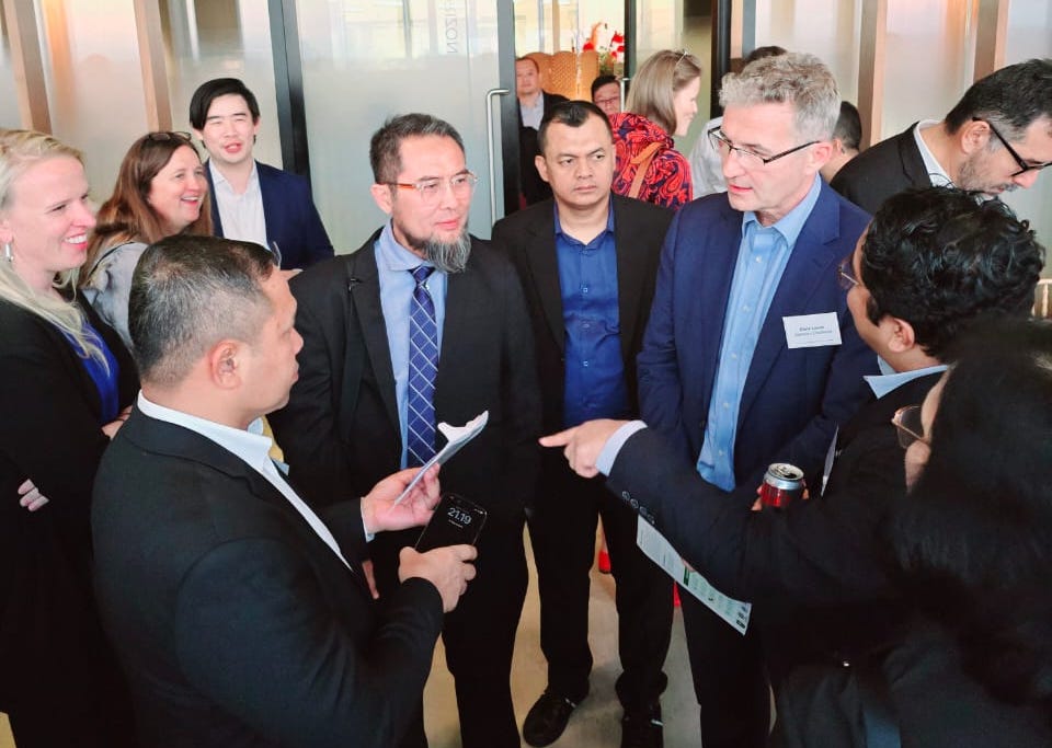 Gubernur Riau Dapat Apresiasi Dunia Usai Tawarkan Kredit Karbon di London Climate Action Week 2025