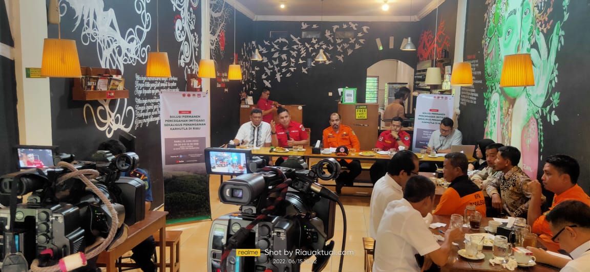 Mencari Solusi Cegah Karhutla, Jurnalis Kreatif Riau Gandeng Stakeholder Diantaranya KLHK