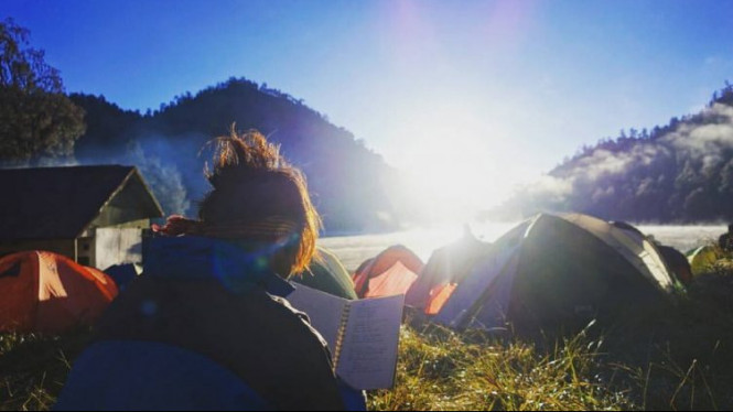 Pendakian Mahameru, Puncak Abadi Para Dewa di Langit Pulau Jawa