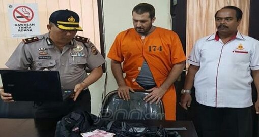 Walah, Turis Ini Curi Laptop Turis Asal Australia