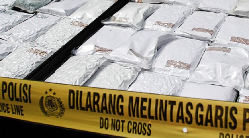 Breaking News, Polri dan Bea-Cukai Tangkap Kapal Bawa 3 Ton Sabu di Kepri
