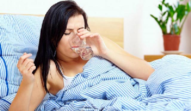 Banyak minum air putih, cara sederhana hilangkan sembelit