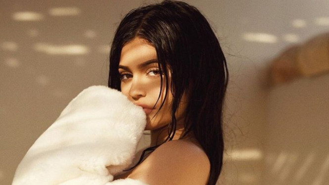 Satu Postingan Kylie Jenner di Instagram Seharga Rp14,4 Miliar