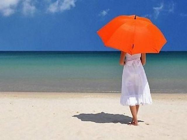 Kepanasan bisa membuat kulit lekas keriput