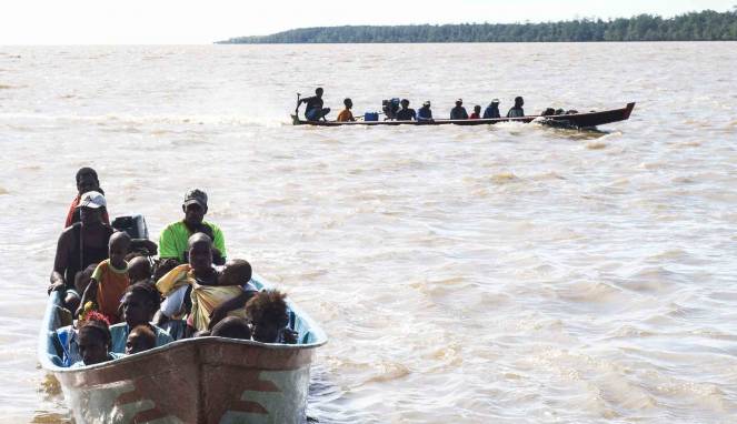 Kondisi Asmat: Wilayah Mistis, Banyak Ular, dan BAB di Hutan