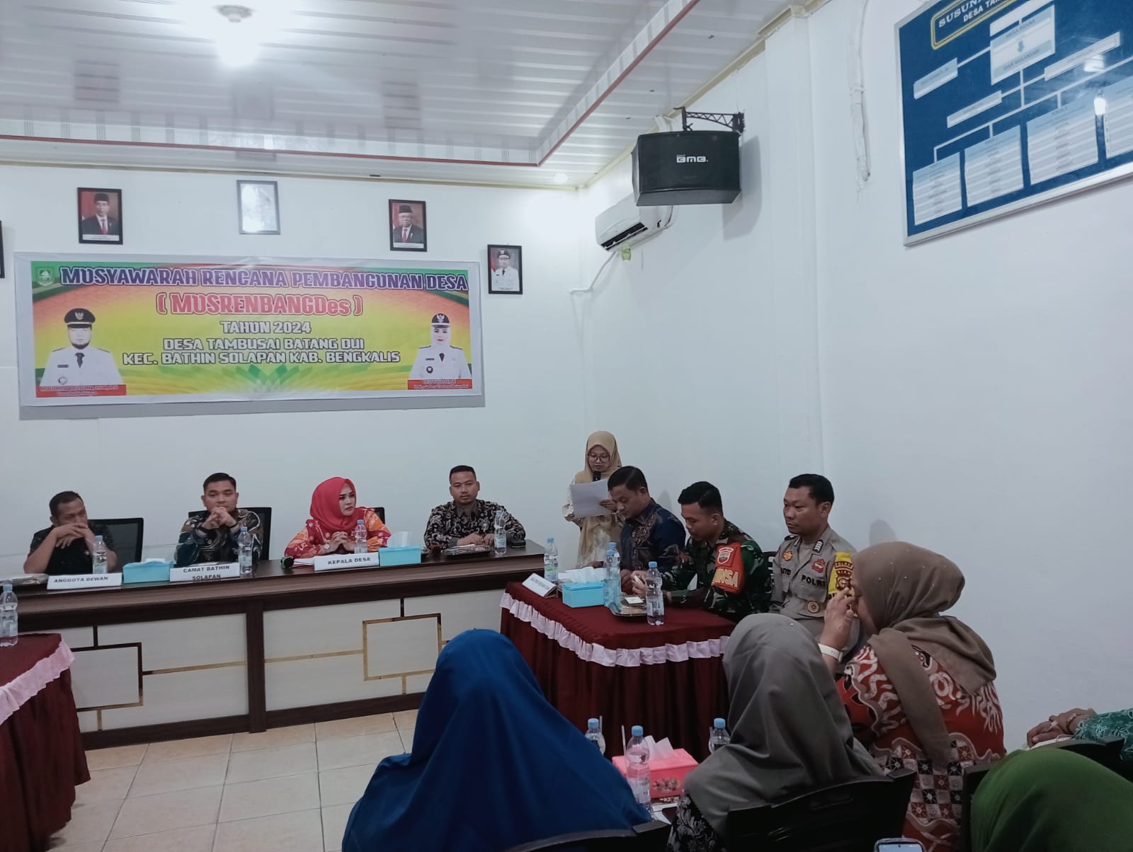 Polsek Mandau Hadiri MusrenbangDes Desa Tambusai Batang Dui Bahas Rencana Kerja Tahun 2025 dan 2026