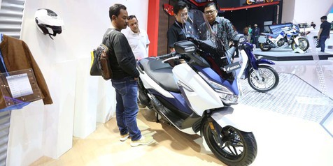 Skutik Mewah Honda Forza Dibandrol Rp 70 Jutaan di GIIAS 2018, Berminat?