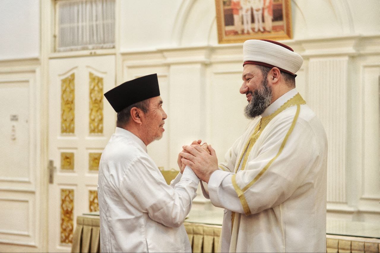 Gubernur Syamsuar Terima Kunjungan Silahturrahmi Mufti Darul Fatwa Australia