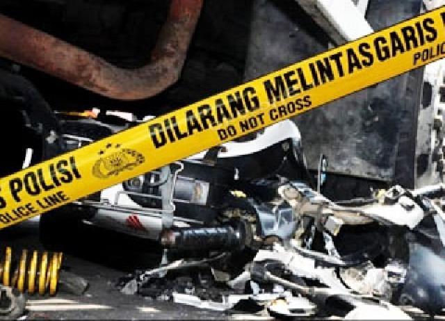 Tabrakan Maut, Ayah dan Anak Tewas Ditempat