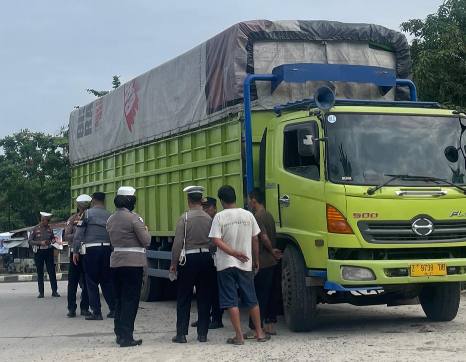 Dishub Pekanbaru Tingkatkan Penertiban Truk Tonase Besar Masuk Kota