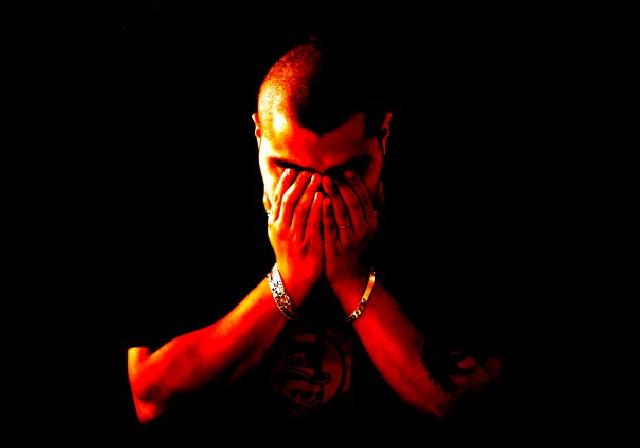 5 Cara Mengendalikan Emosi dalam Islam