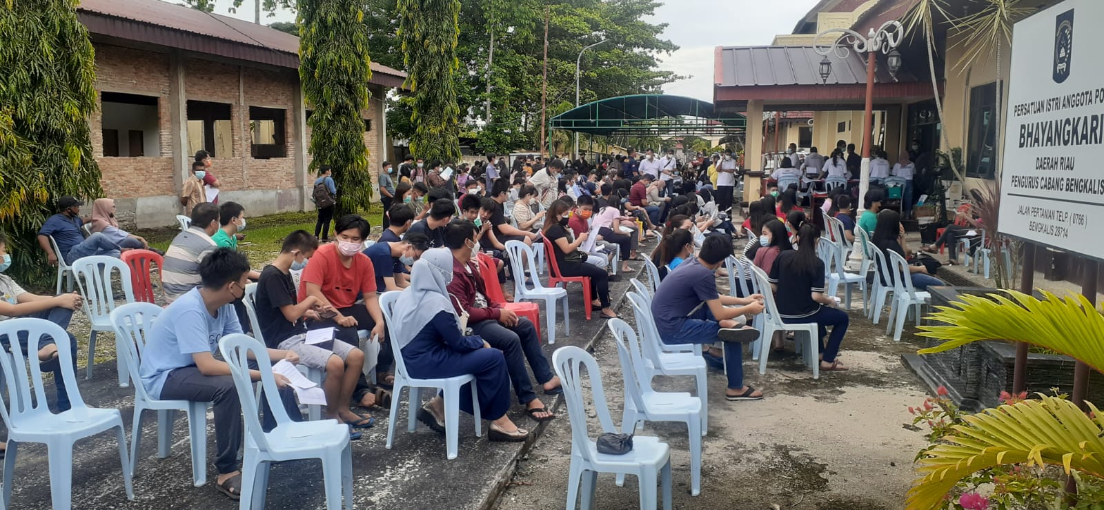 Sasar Pelajar dan Lansia, Polres Bengkalis Laksanakan Vaksin Tahap Pertama