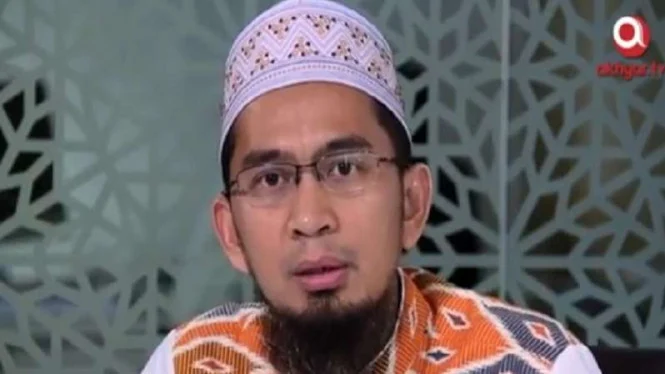 Ustaz Adi Hidayat: Amalan Ini Hapus Dosa Sekeluarga