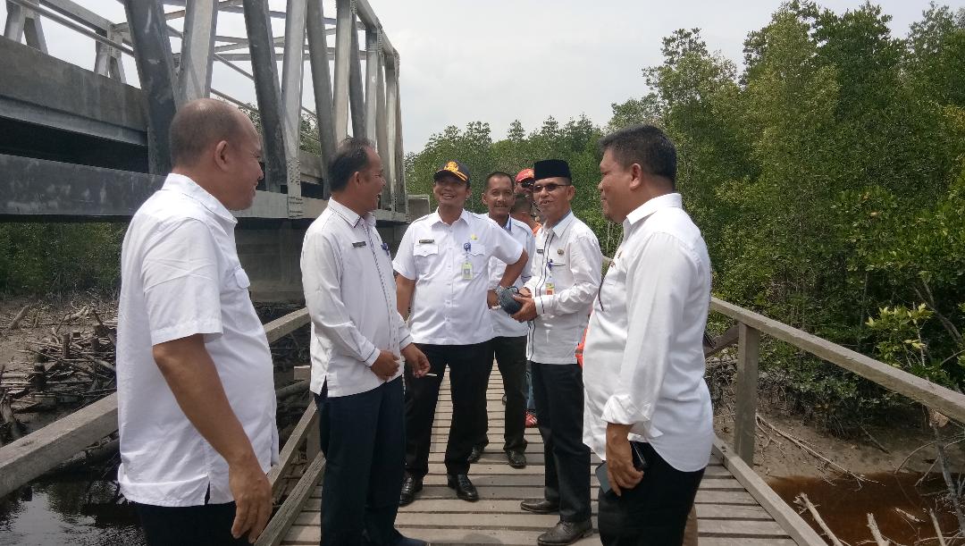 Pemkab Meranti Lakukan Monev Proyek Infrastruktur di Kecamatan