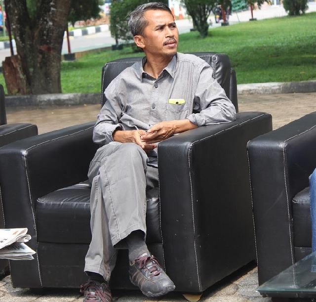 Inilah Kota Pekanbaru, PKL dan Ruli Diburu, Gedung Tanpa IMB Dibiarkan