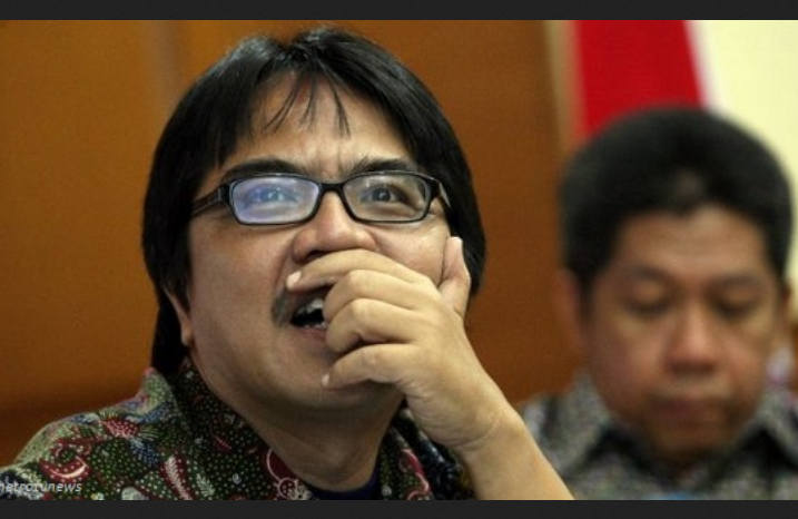 Tulis Masuk UI Bisa Nyogok, Warganet: Astagfirullah, Ade Armando Kalau Mau Bikin Tweet Harusnya Mikir Dulu