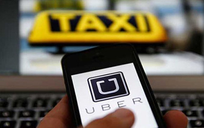 Ingat, Aturan Baru Taksi Online Mulai Berlaku Hari Ini