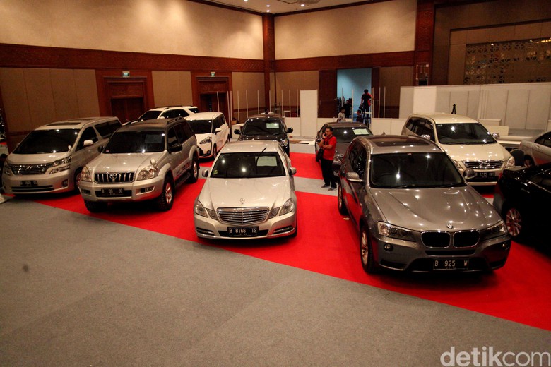 Mau Miliki Mobil Mewah Bekas Koruptor?  ini Caranya