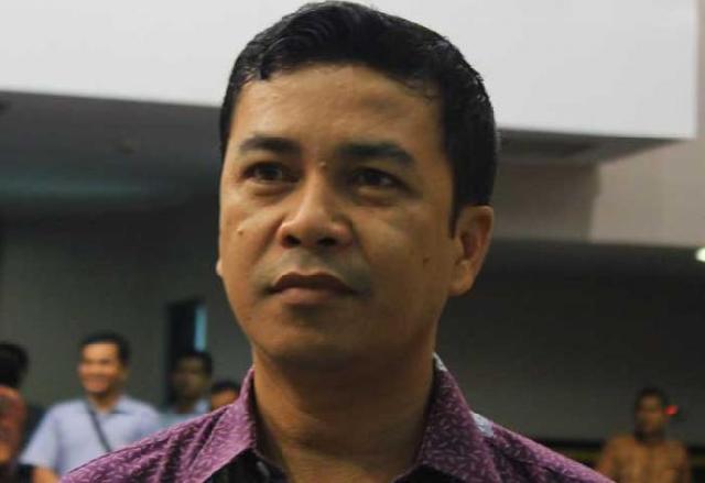 Dewan Tuding SMP 15 Pekanbaru Tidak Profesional Kelola Uang Seragam