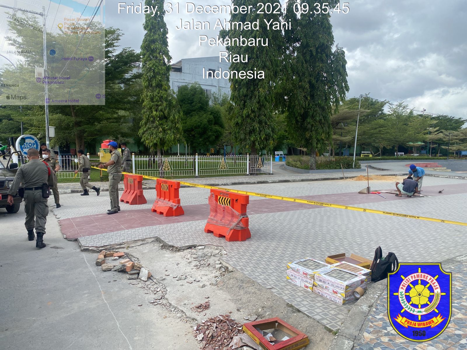 Satpol PP Pekanbaru Tutup Dua RTH