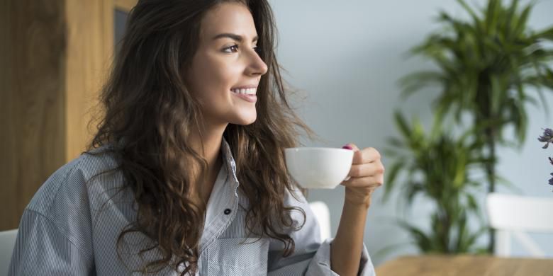 5 Cara Rampingkan Perut Tanpa Diet dan Olahraga