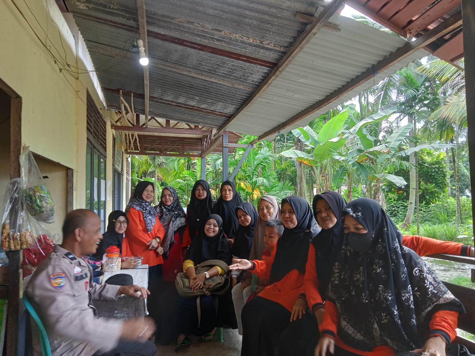 Polsek Sungai Batang Gencar Patroli dan Sosialisasi Pemilu Damai, Ajak Warga Awasi Kenakalan Remaja