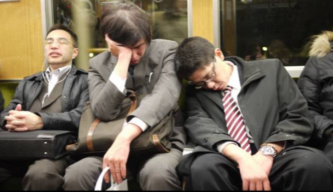 Mengenal Hatarakibachi, Budaya Kerja Keras Orang Jepang