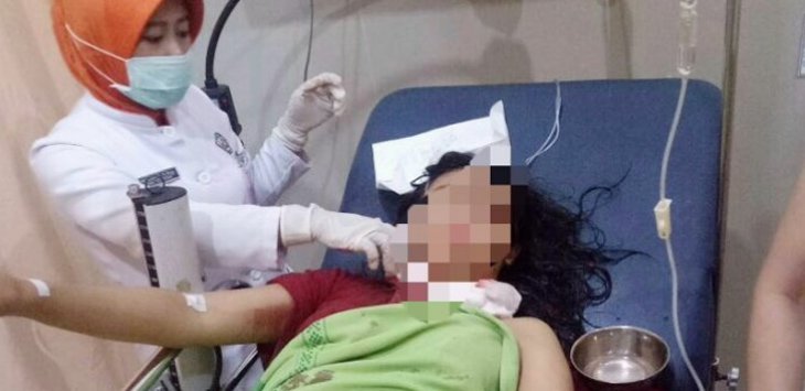 Ngeri ! Siswi SMK Bersimbah Darah Ditusuk Debt Collector Saat Hendak Diperkosa