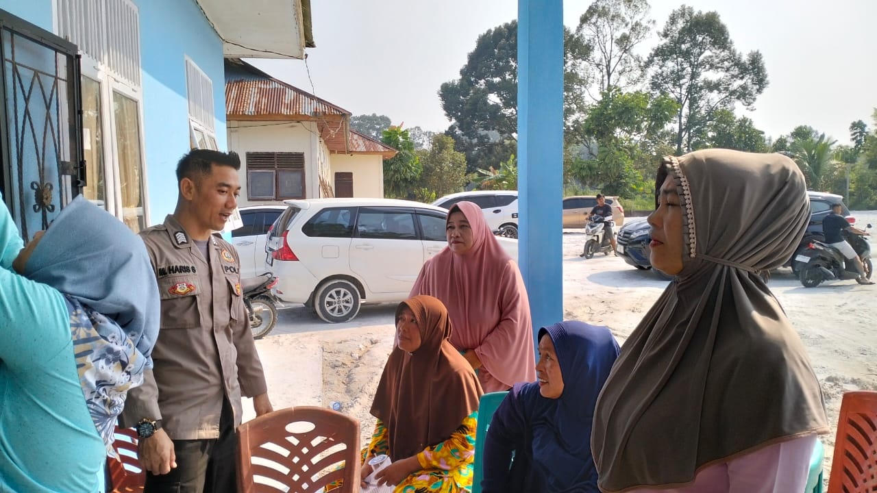 Pasca Pilkada, Polsek Tambang Ajak Masyarakat Desa Balam Jaya Jaga Kondusivitas