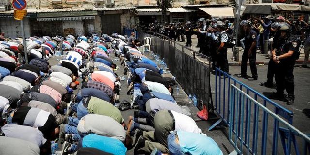 Membandingkan Presiden Soekarno & Jokowi memperjuangkan Palestina