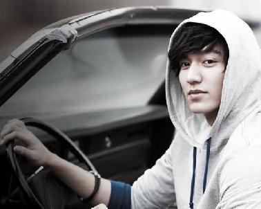 Lee Min Ho Ingin Keliling Dunia Sendirian