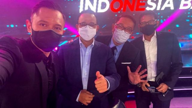 Anies Baswedan-Ridwan Kamil Adu Pinalti di JIS, Pengamat: Ini Strategi Mencuri Perhatian Publik