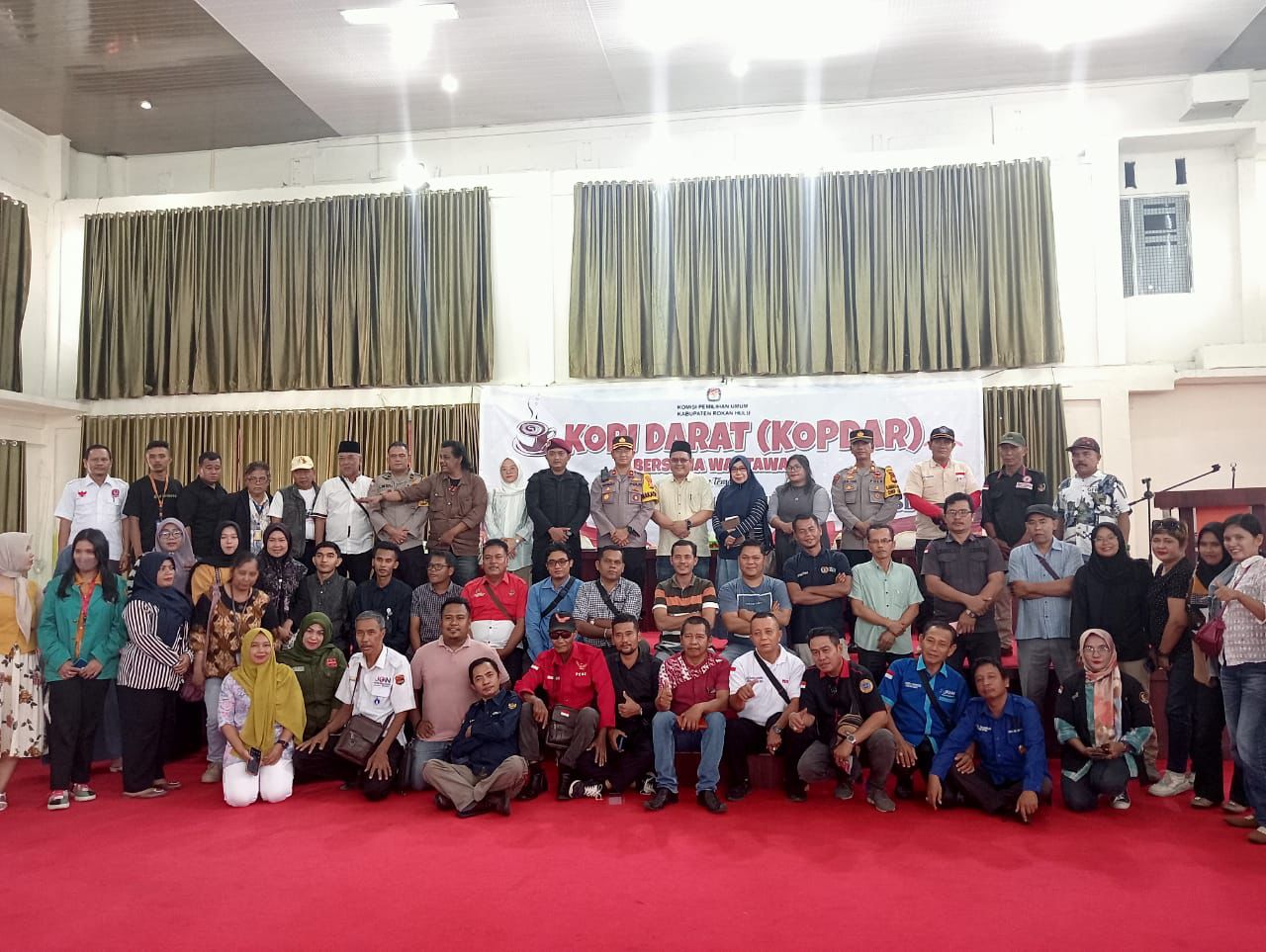 Polres Rokan Hulu Gelar Kopi Darat Bersama KPU dan Wartawan untuk Pilkada Kondusif