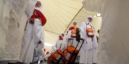 'Pak Jokowi, Ongkos Haji dan Umrah Mohon Jangan Makin Mahal'