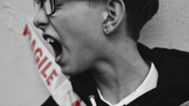 Suka atau Tidak, Laki-laki Lebih Rapuh daripada Perempuan