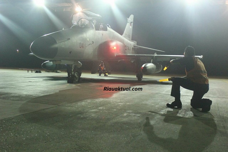 Hingga Kamis Besok, Pesawat Tempur Lanud Rsn Pekanbaru Terbang Malam