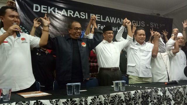 Relawan Agus-Sylvi deklarasi dukungan ke Anies-Sandi
