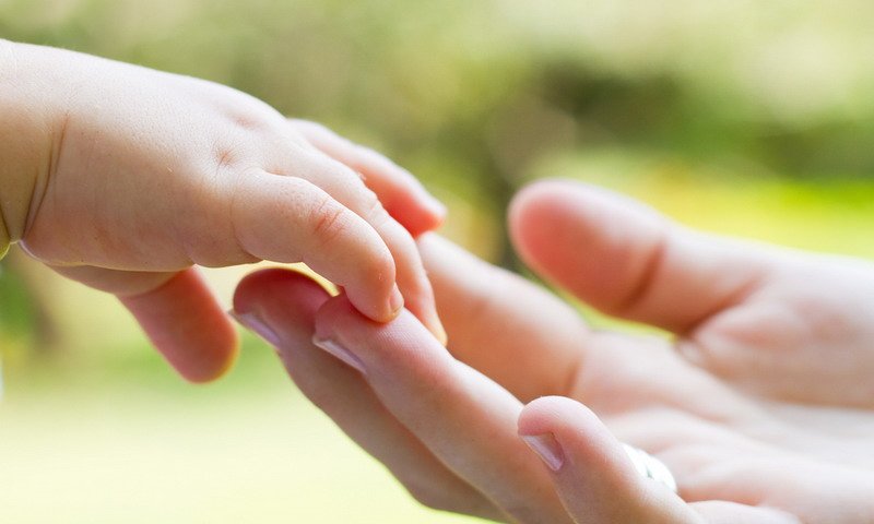 Sering Lihat Foto Bayi, Bikin Wanita Ingin Cepat Nikah Lho